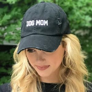 'Dog mom' Baseball Hat